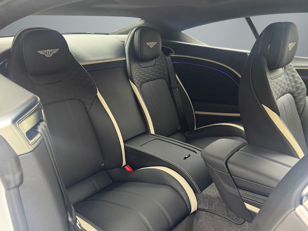 Bentley Continental GT 2025