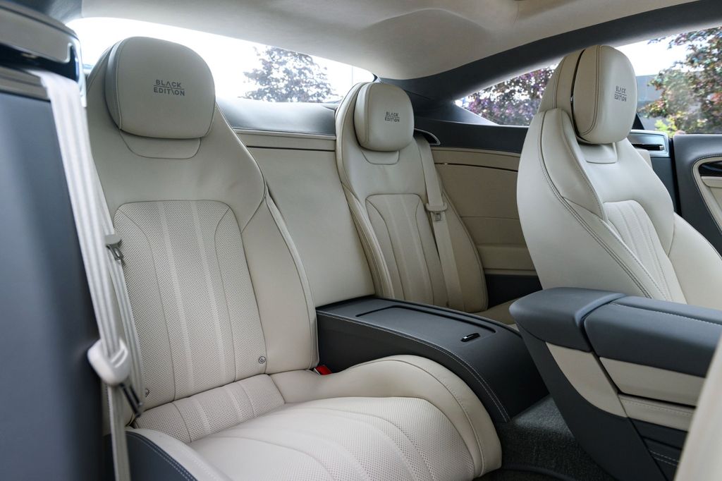 Bentley Continental GT 2025