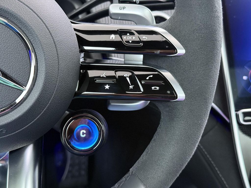 Mercedes-Benz EQE 2024