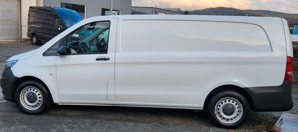 Mercedes-Benz Vito 2021