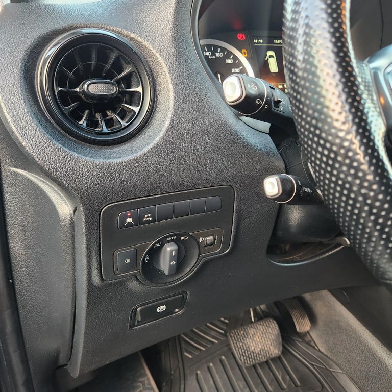 Mercedes-Benz Vito 2021