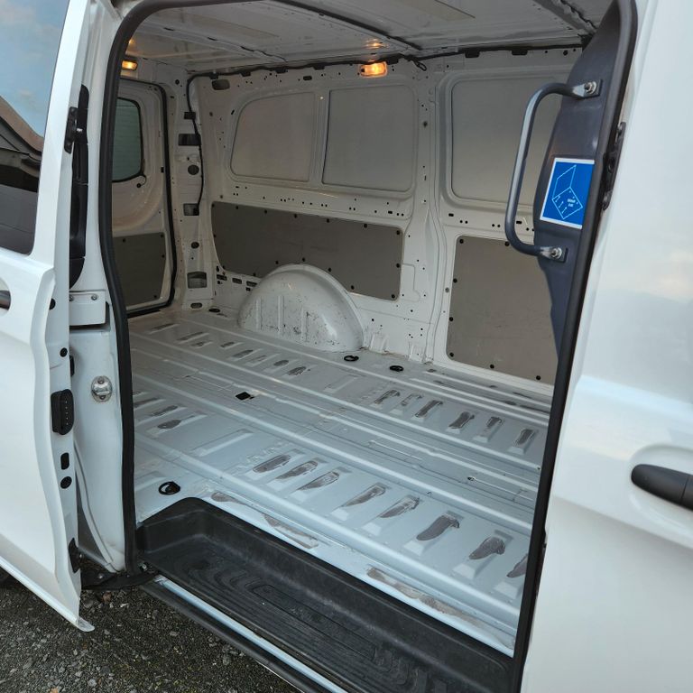 Mercedes-Benz Vito 2021
