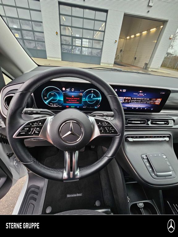 Mercedes-Benz EQV 2024