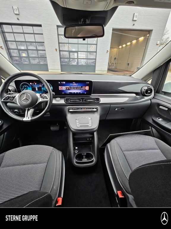 Mercedes-Benz EQV 2024