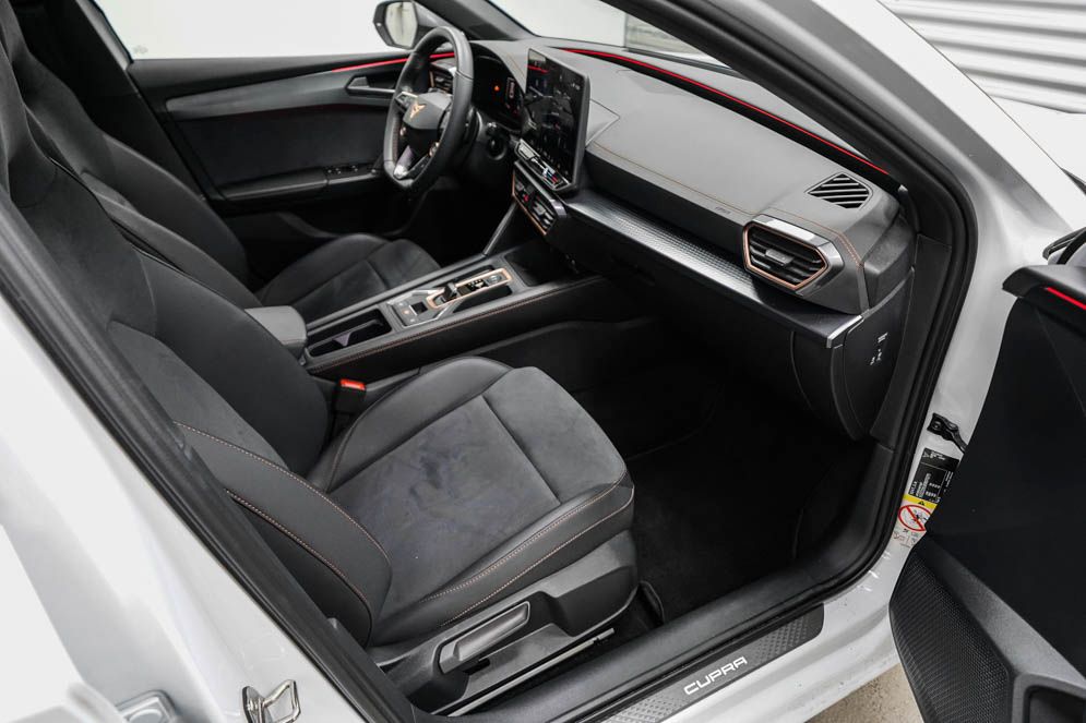 Cupra Leon 2025