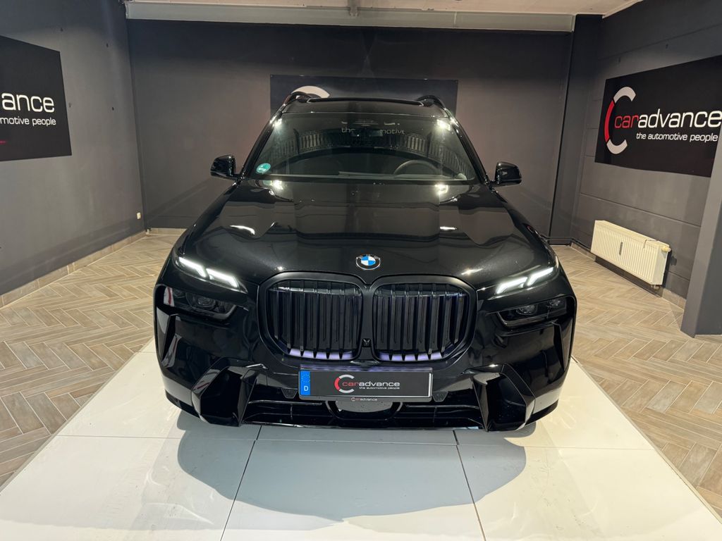 BMW X7 2025