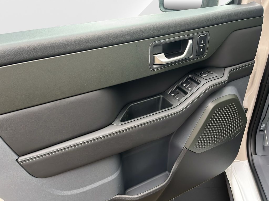 INEOS Grenadier 2025