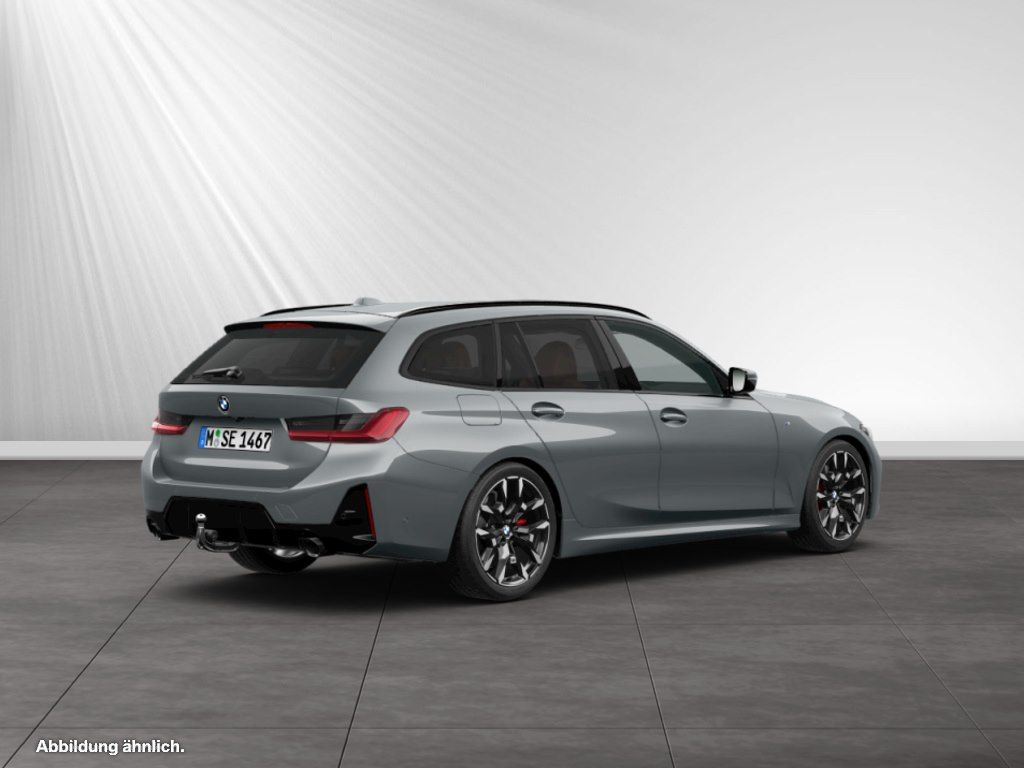 BMW 318 2024