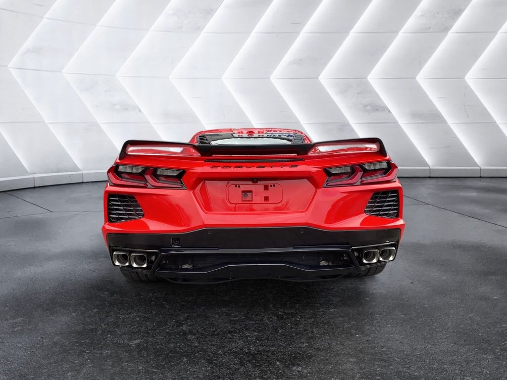Corvette C8 2025