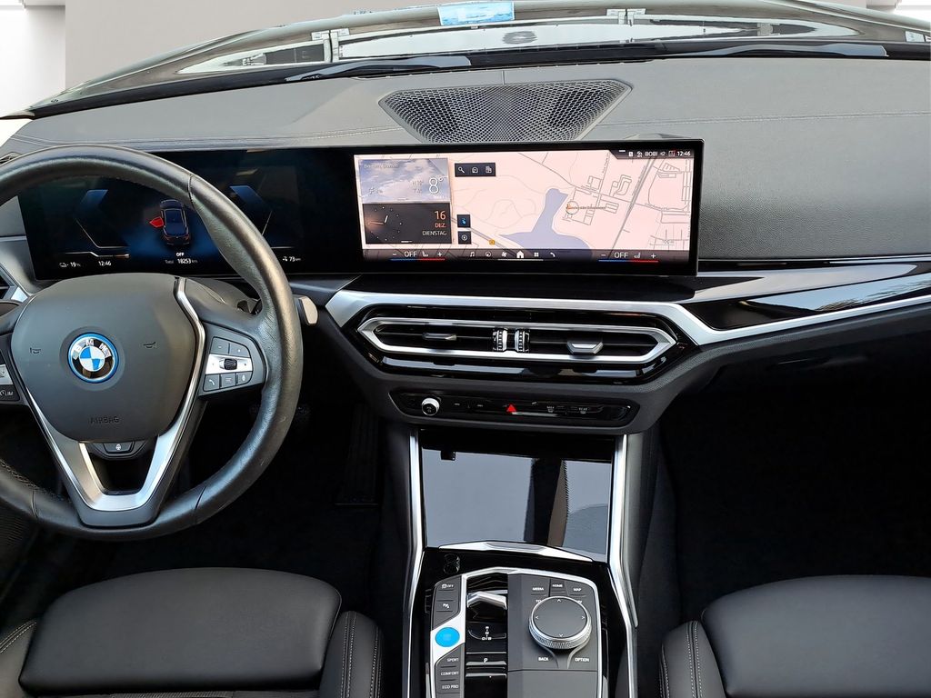 BMW i4 2023