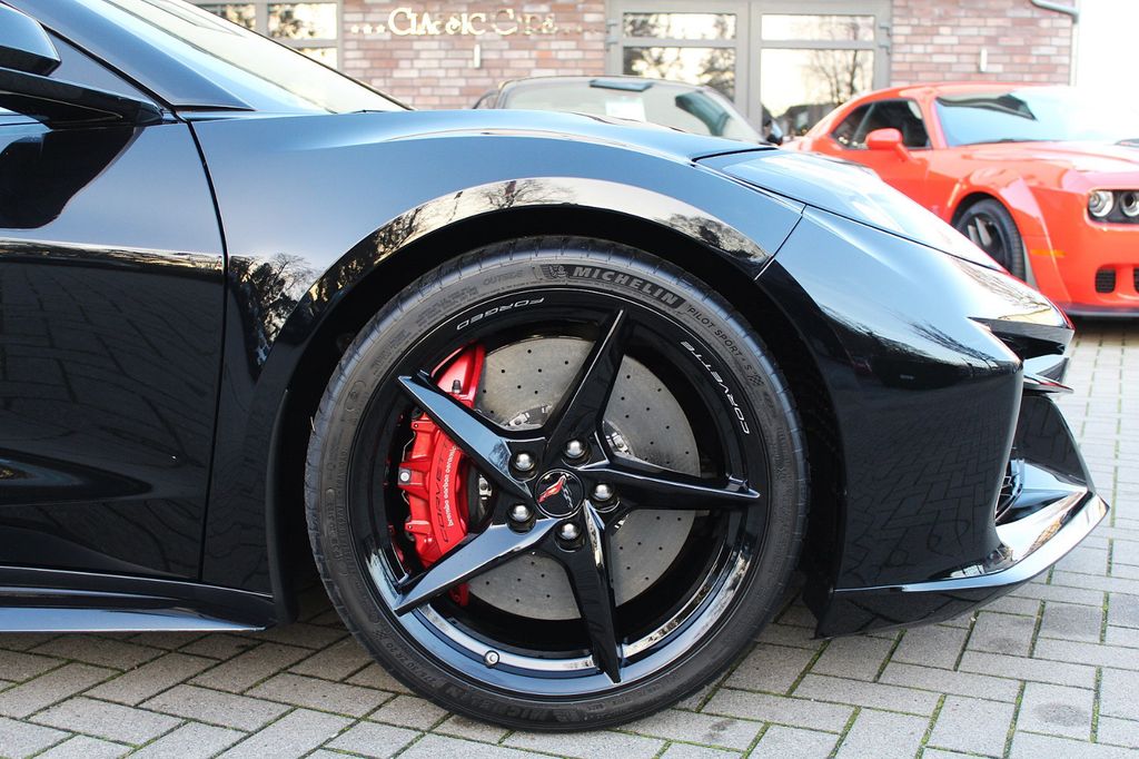 Corvette C8