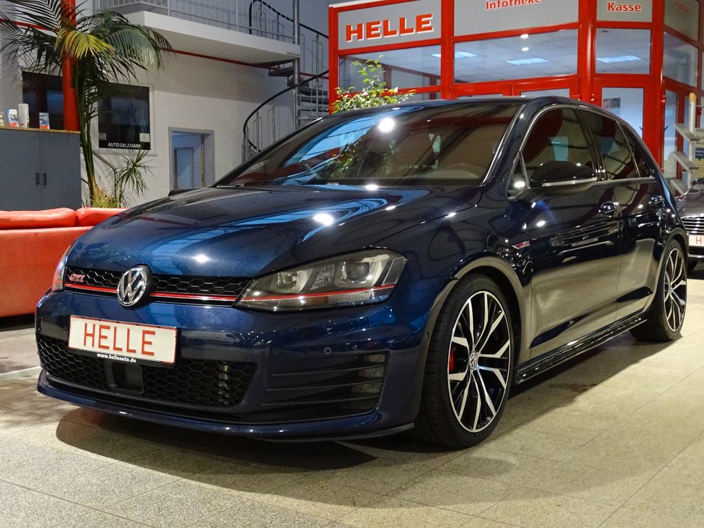 Volkswagen Golf 2014