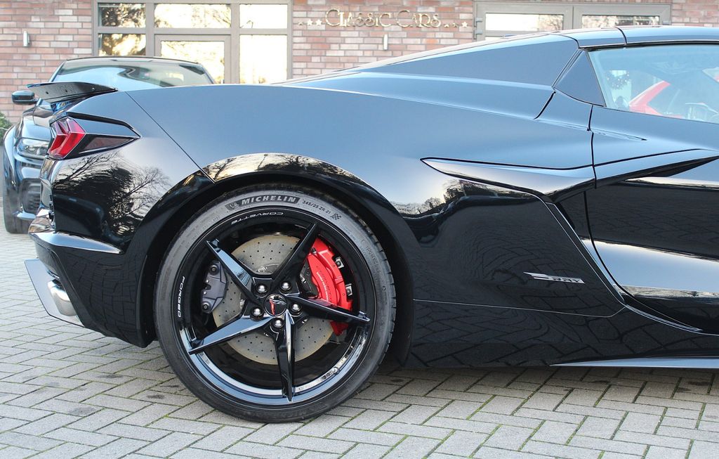 Corvette C8