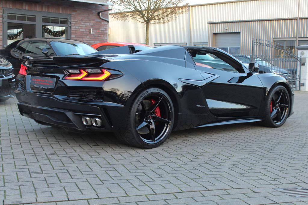 Corvette C8