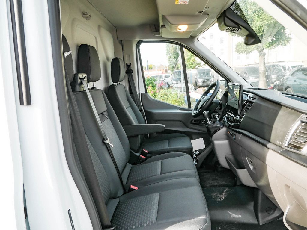 Ford Transit 2025