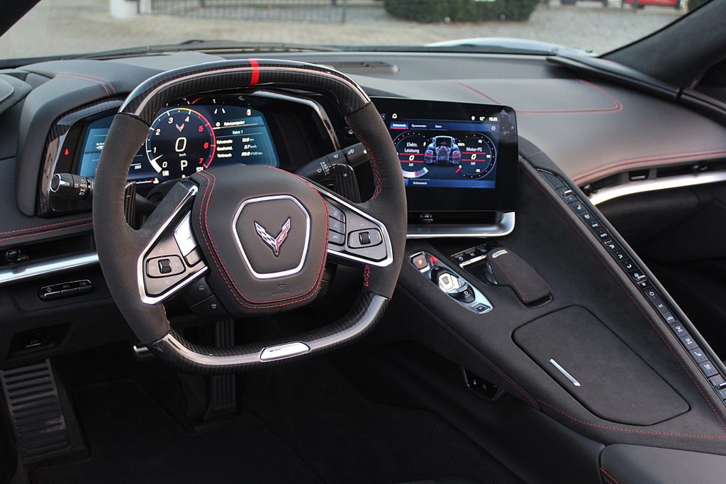 Corvette C8