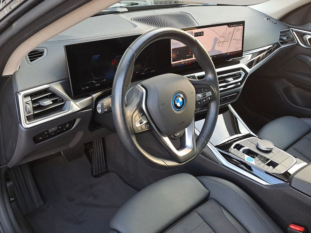 BMW i4 2023