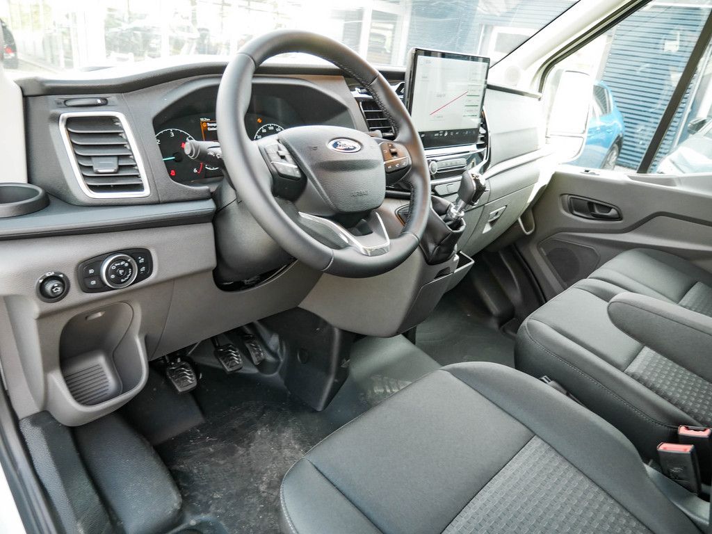 Ford Transit 2025