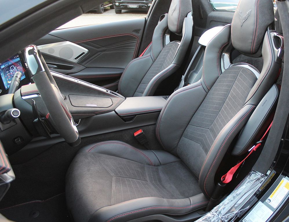 Corvette C8