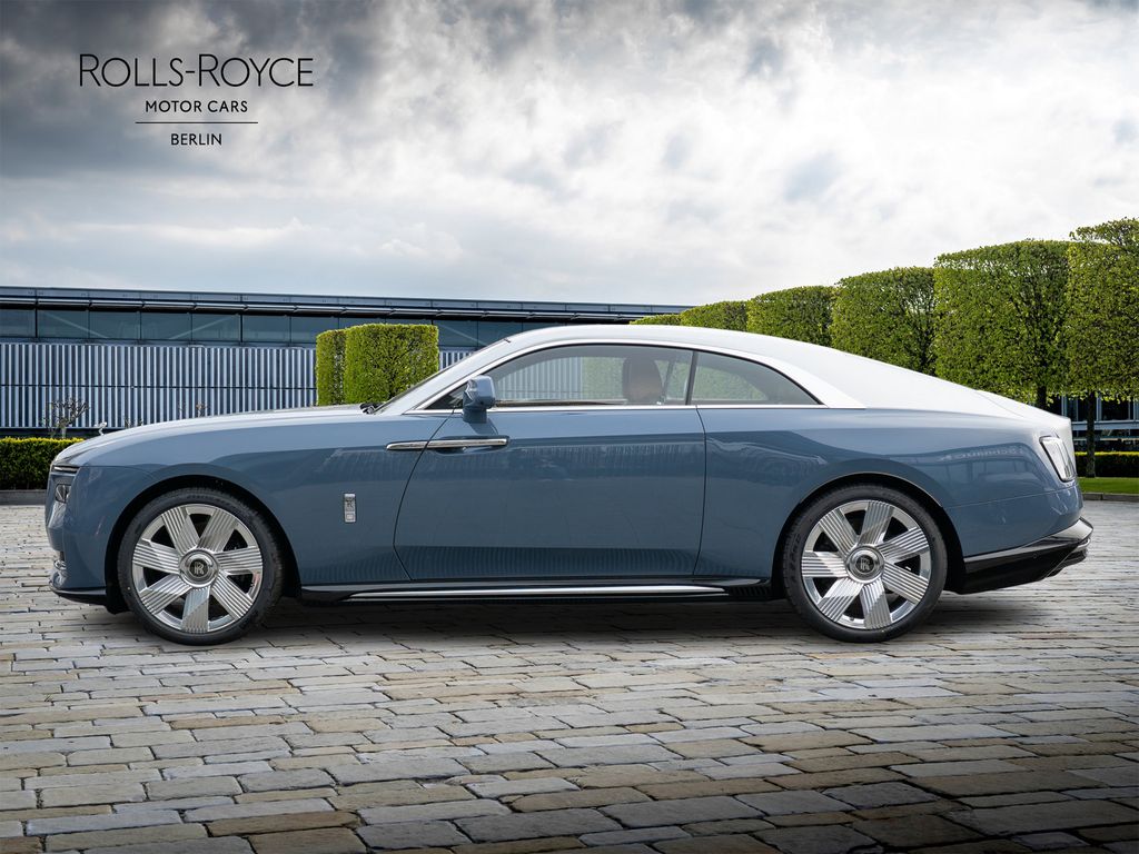 Rolls-Royce Spectre 2024