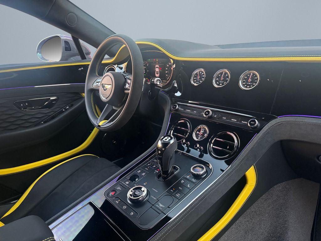 Bentley Continental GT 2024