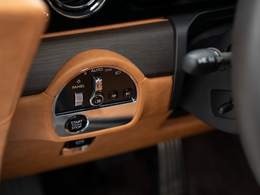 Rolls-Royce Spectre 2024