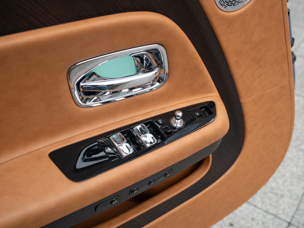 Rolls-Royce Spectre 2024