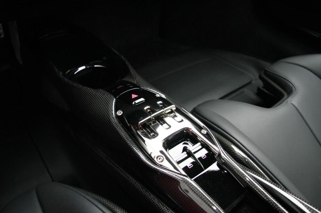 Ferrari 296 GTB 2024