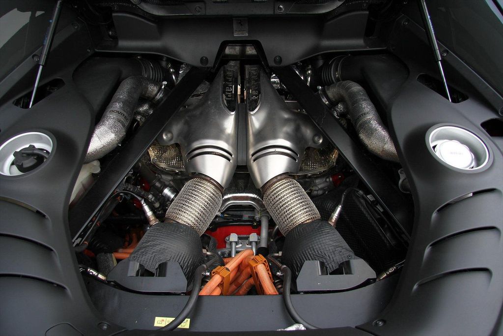 Ferrari 296 GTB 2024