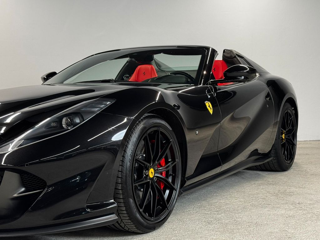 Ferrari 812 2021