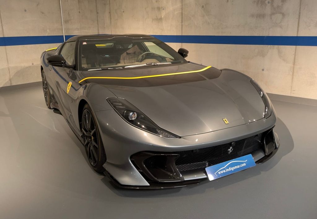 Ferrari 812 2023