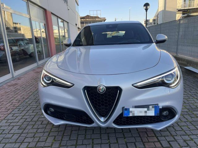 Alfa Romeo Stelvio 2022