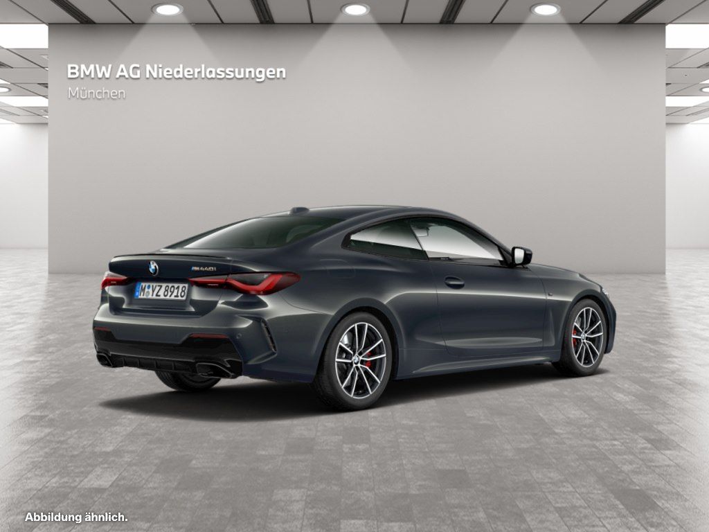BMW M440 2023