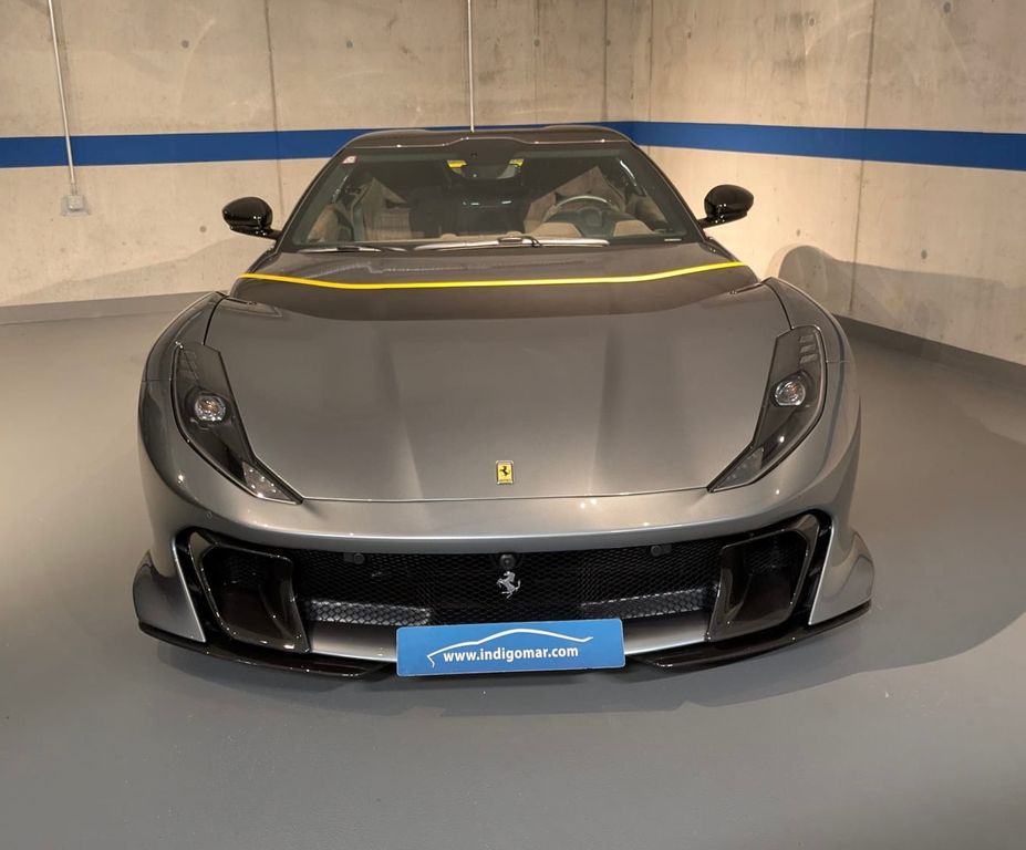 Ferrari 812 2023