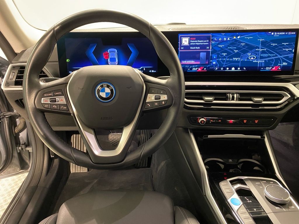 BMW i4 2023