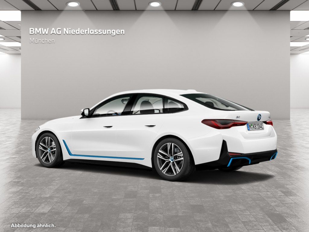 BMW i4 2023