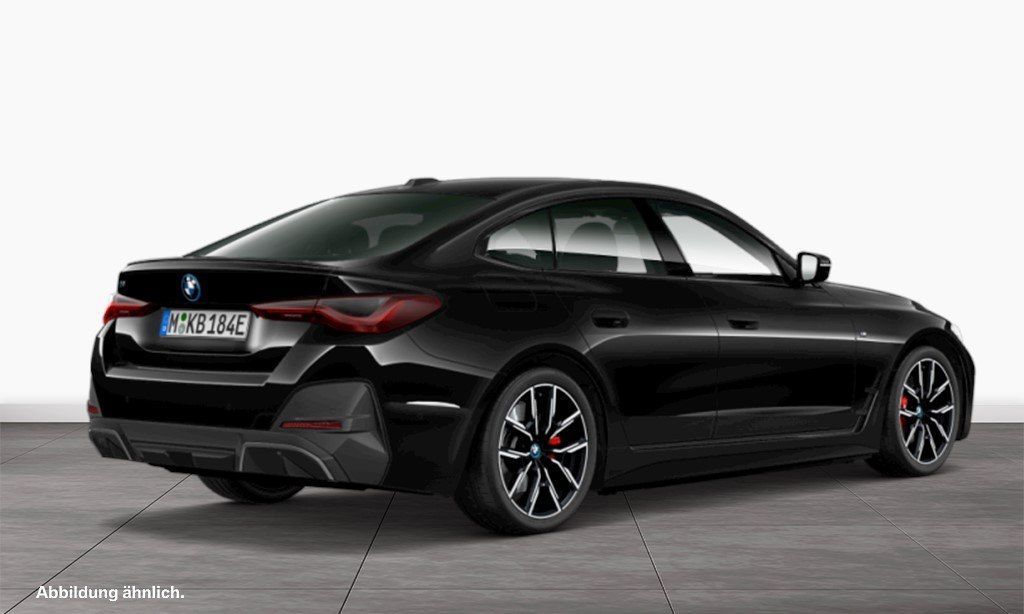 BMW i4 2023