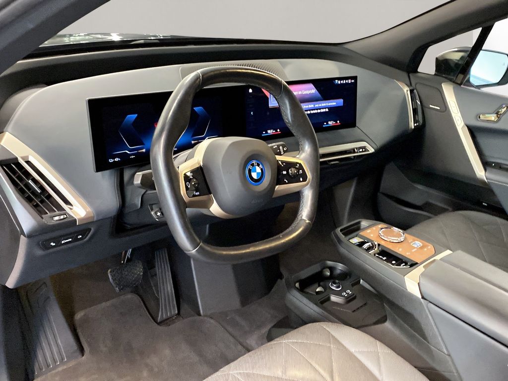 BMW iX 2022