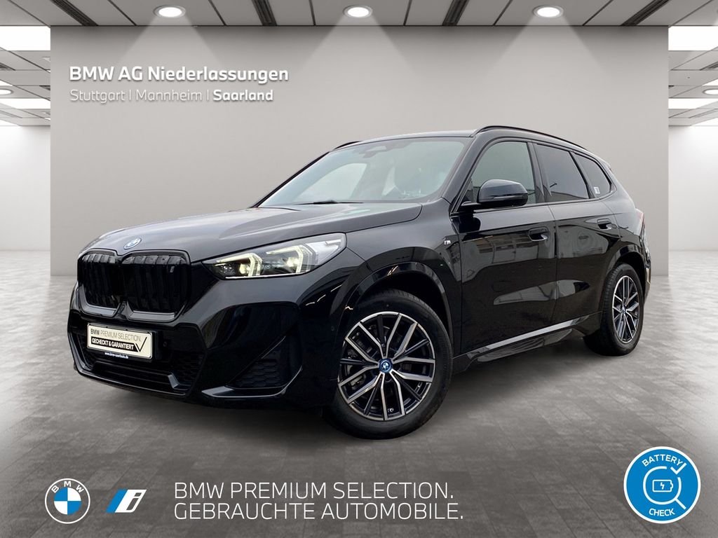 BMW iX1 2023