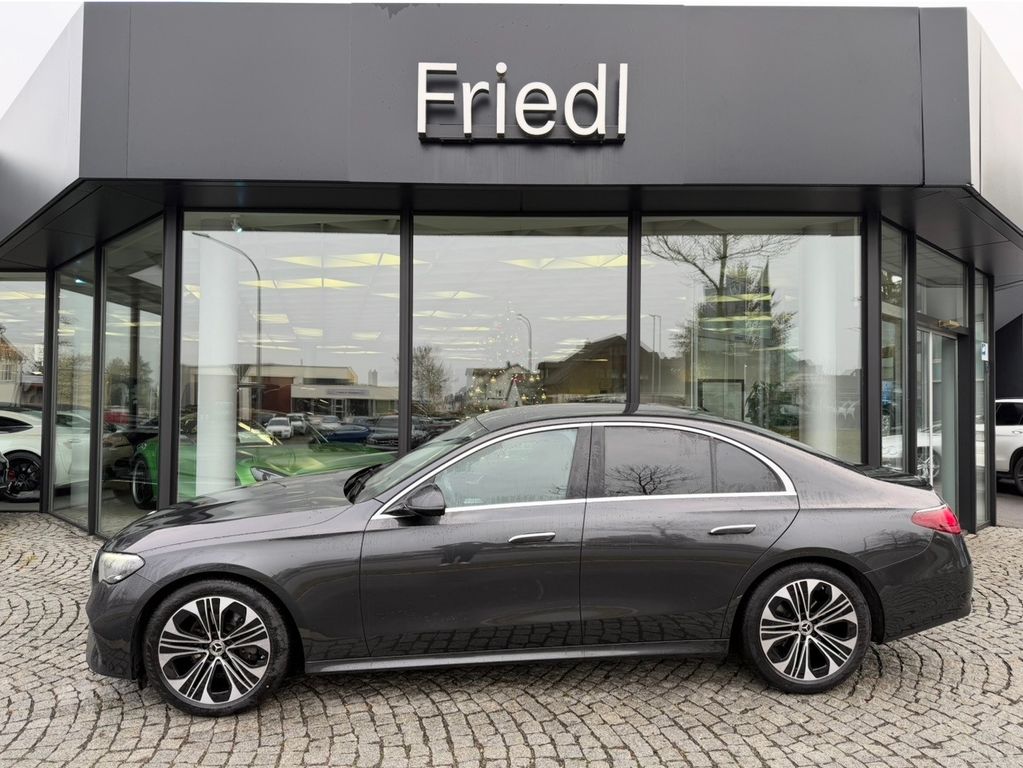 Mercedes-Benz E 220 2024