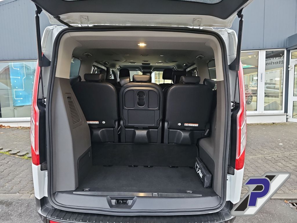 Ford Tourneo Custom 2022