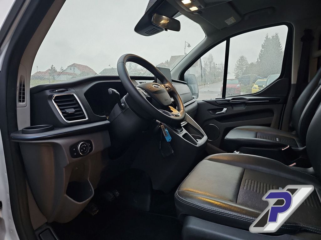 Ford Tourneo Custom 2022