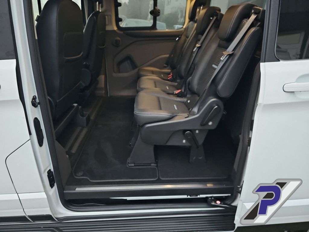 Ford Tourneo Custom 2022