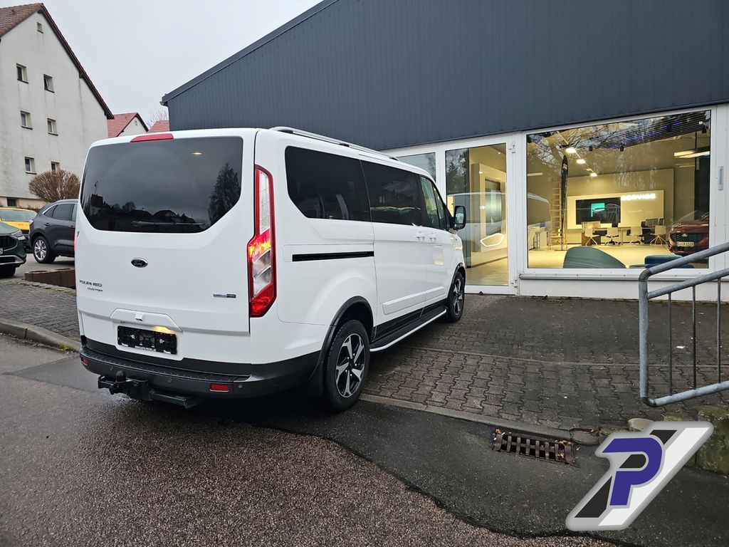 Ford Tourneo Custom 2022