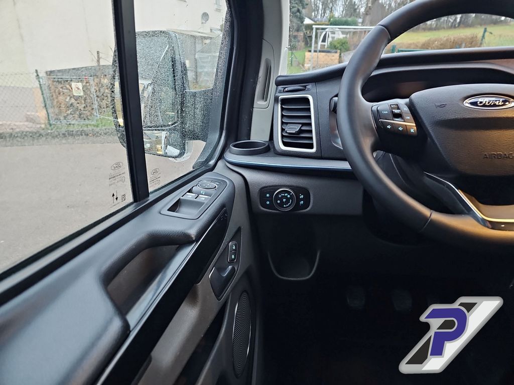 Ford Tourneo Custom 2022