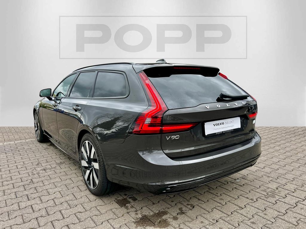 Volvo V90 2023