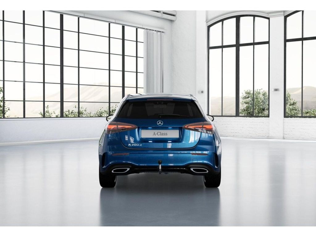 Mercedes-Benz A 200 2025