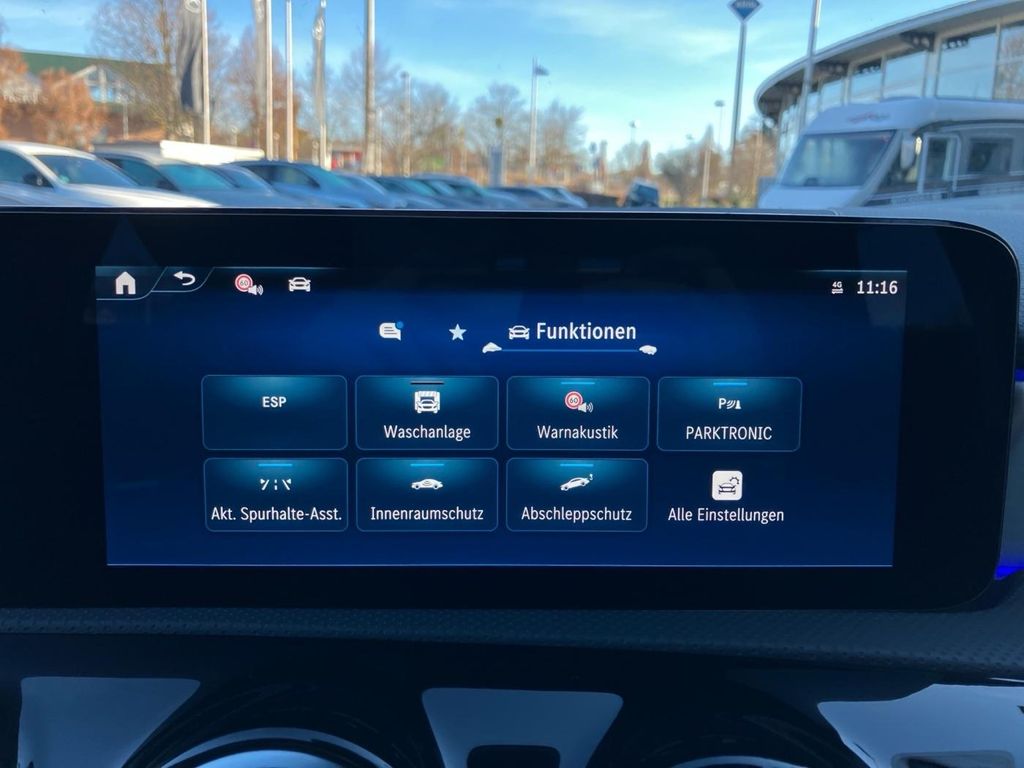 Mercedes-Benz A 200 2025