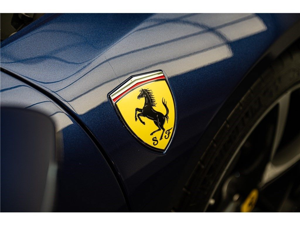 Ferrari SF90 2024