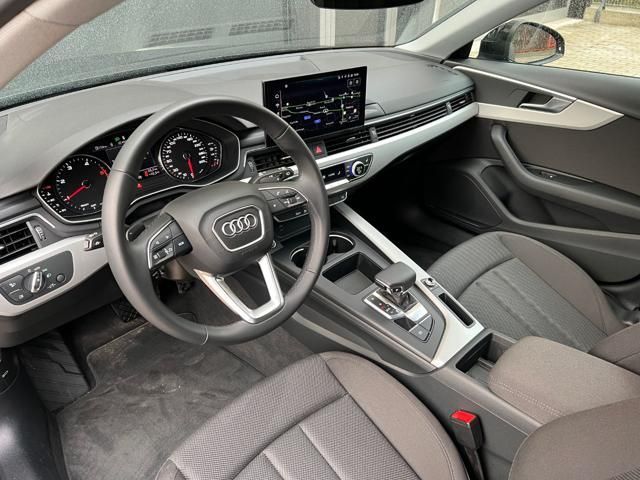 Audi A4 2021